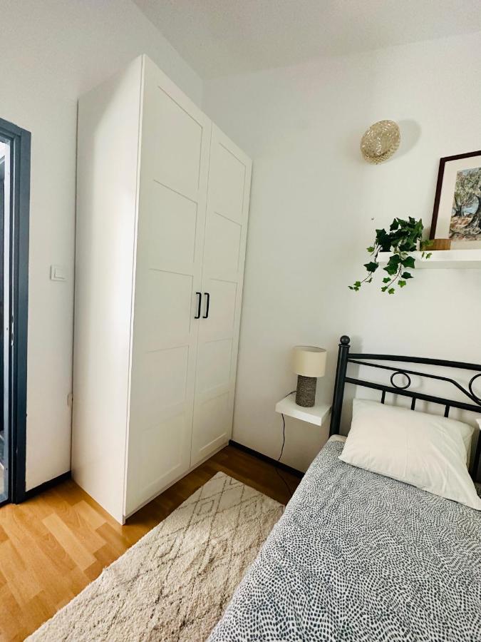 Summer Home Natali Пунат Екстер'єр фото